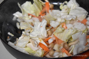 豚ロース肉と野菜のさっぱり炒め煮工程3